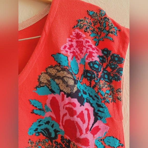 Anthropologie Aldo Martins Floral‎ V-Neck Sweater, Pink Coral, Size Small - Picture 7 of 9